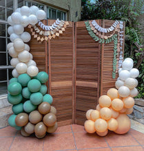 Load image into Gallery viewer, Wooden Louver Photowall with Name Banner Set