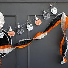 Load image into Gallery viewer, Halloween Crepe Garland